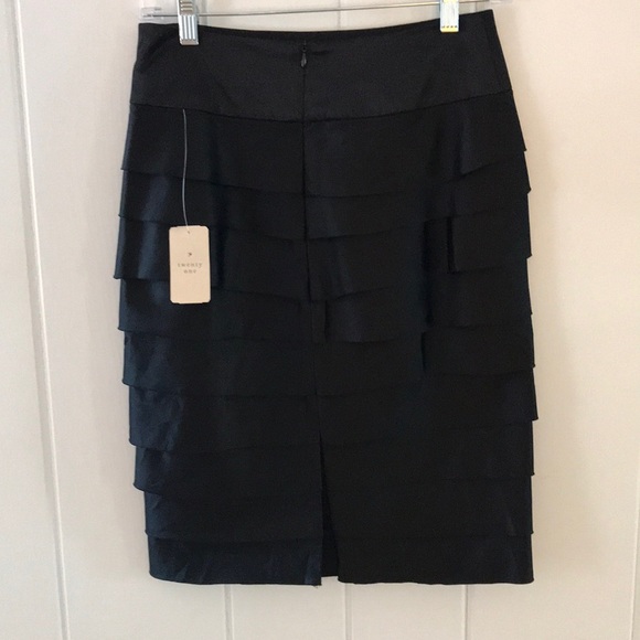 Forever 21 XXI Black Waterfall Skirt - Picture 4 of 8
